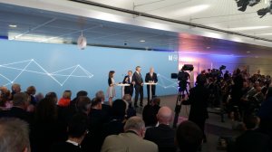 CgpHzmRW0AA-4pN.jpg-large